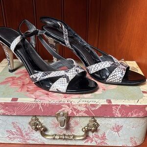 Franco sarto Women’s Black and White Snake-Print Slingback Heels size 7.5